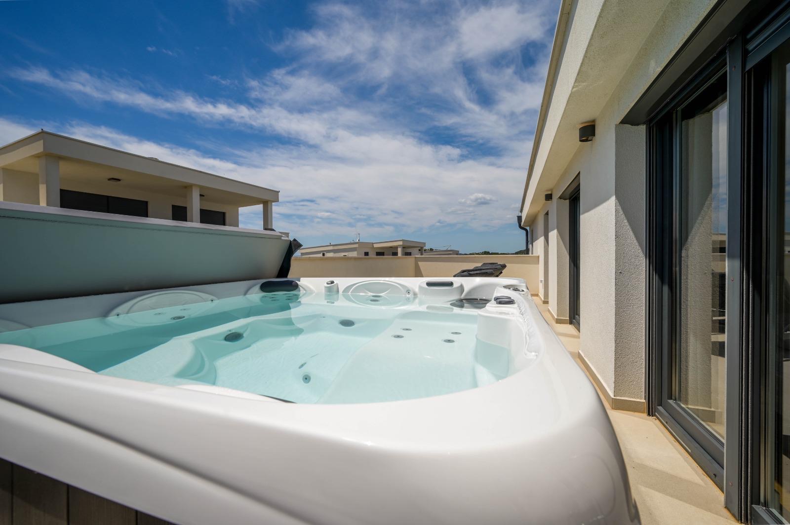 A hot tub under the stars